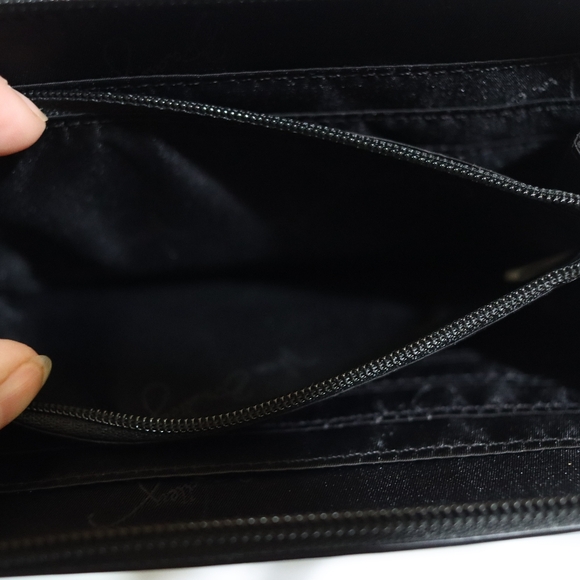 Vera Bradley Black White Laser Cut Accordion Wallet Faux Leather Compact - Picture 9 of 10